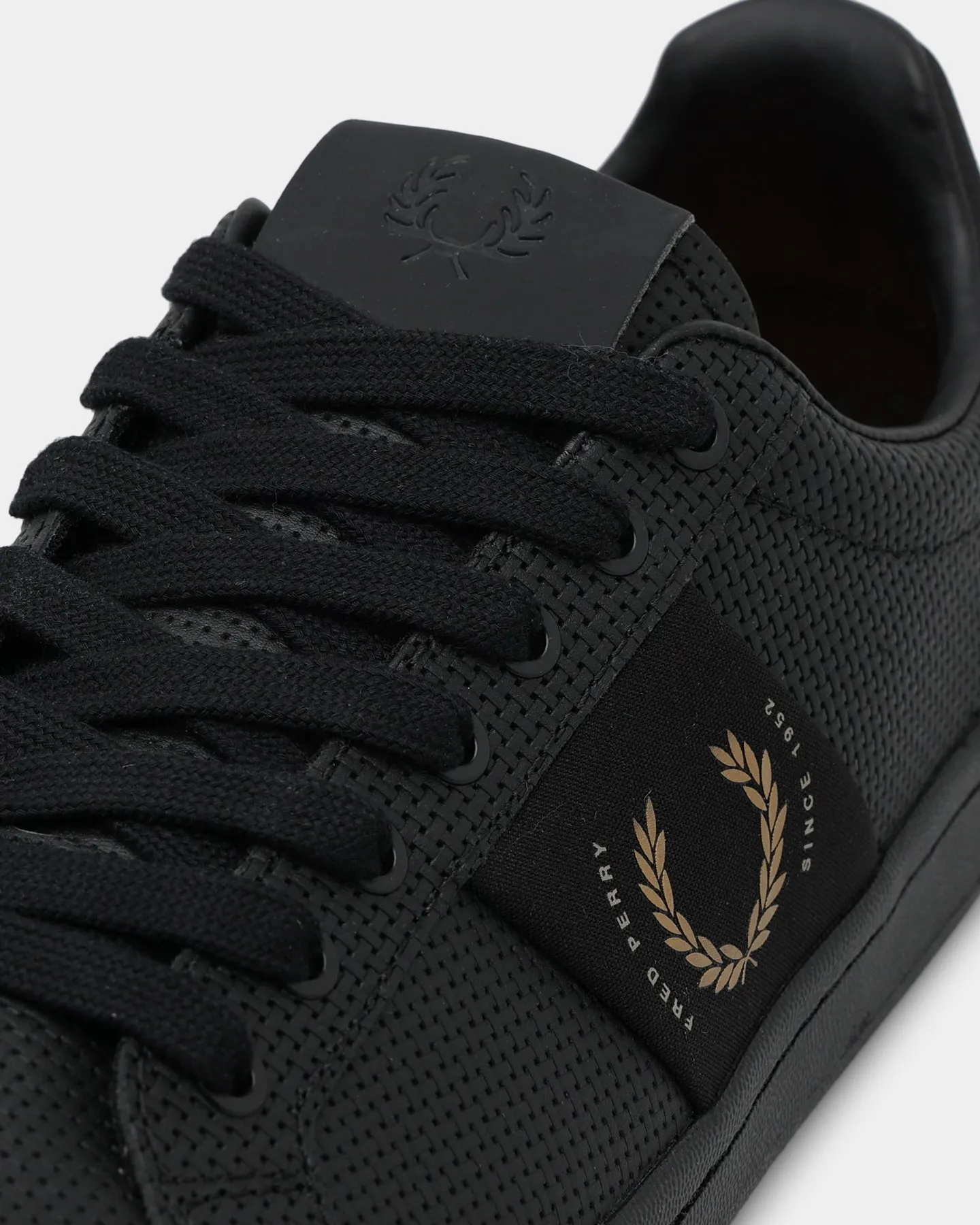 Fred Perry B721 Black