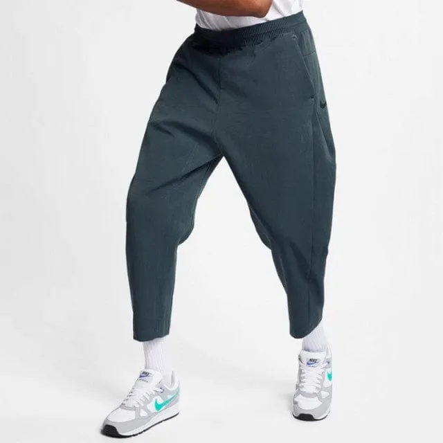 Nike Men&#39;s Lifestyle Ar1562-427 Crop Woven Pants Grey