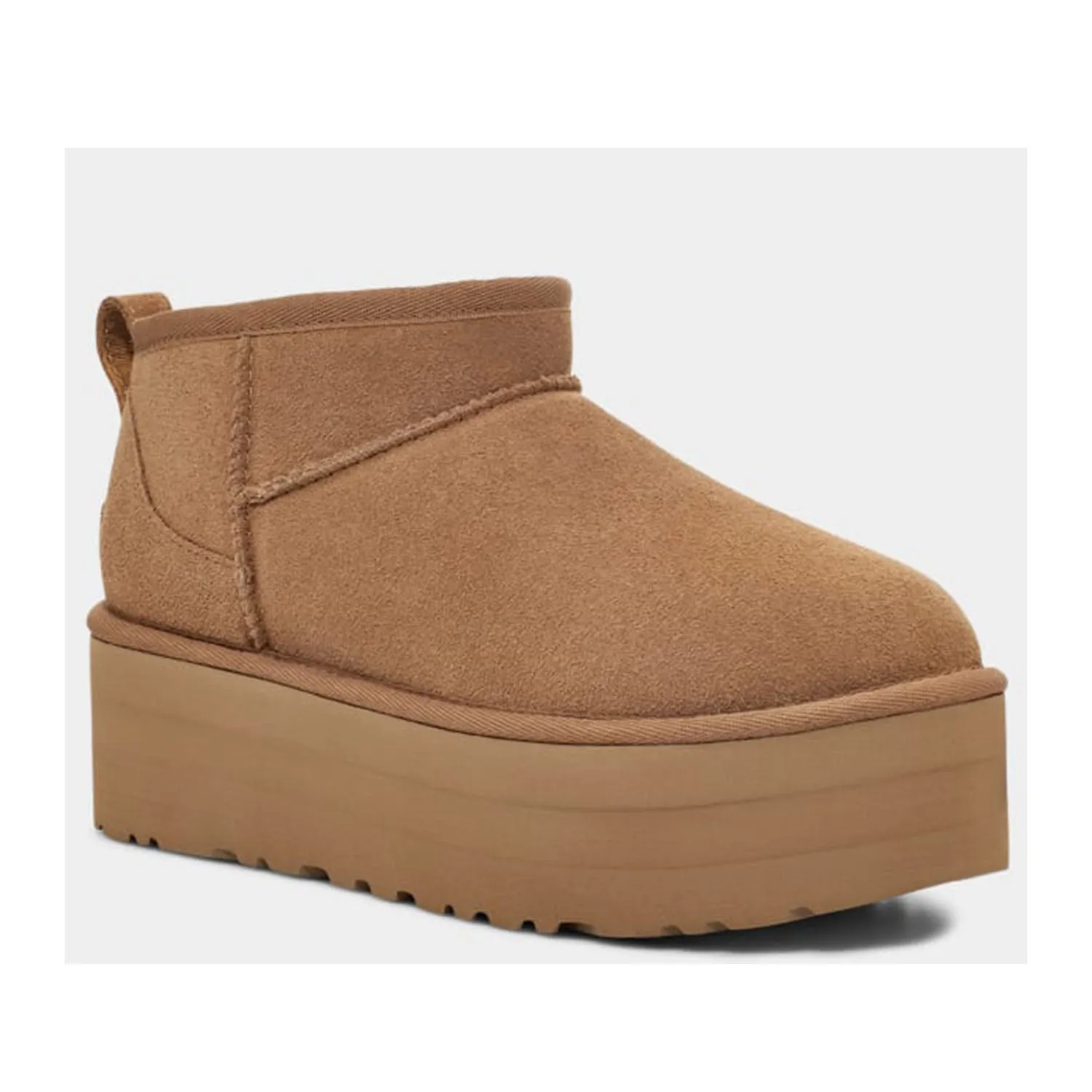 UGG Women's Classic Ultra Mini Platform in Chestnut